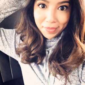 Meet your Posher, Gabriella